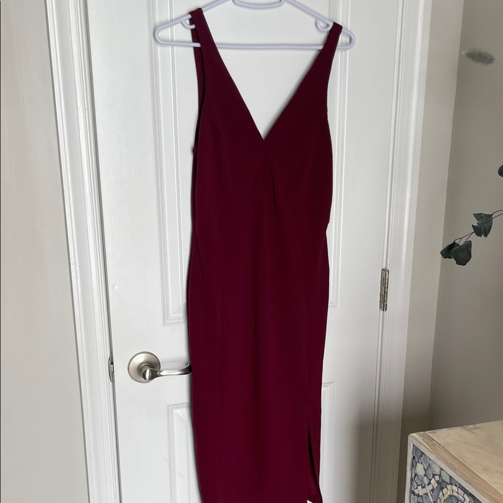 NWT Lulus Burgundy Midi Dress